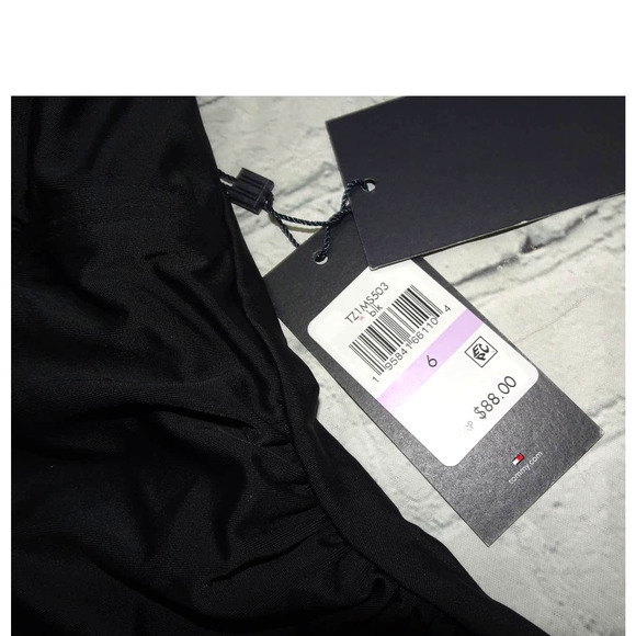 Tommy Hilfiger Plunging Halter Tummy-Control One-Piece Swimsuit, Size 6 - Picture 4 of 9